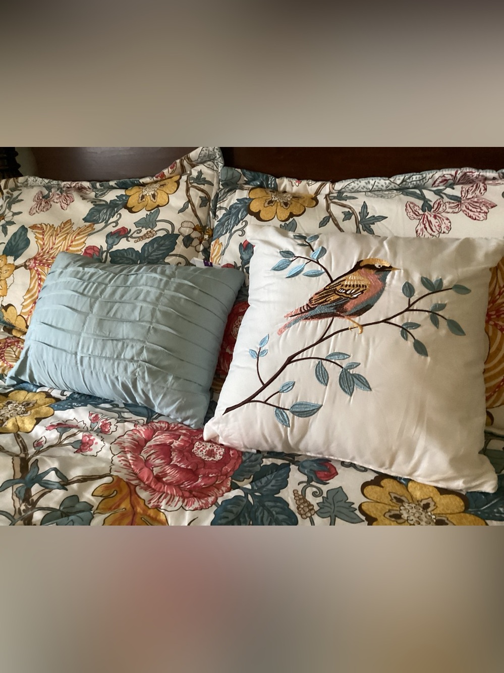 Bird & Pleated Aqua Decorative Pillow Set